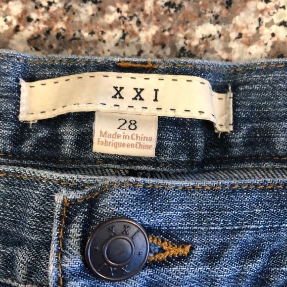 denim jean skirt - Picture 3 of 4